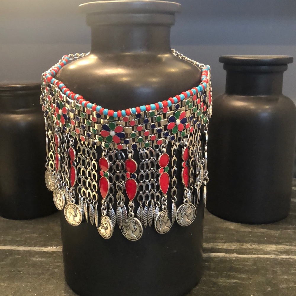 Eye Candy Choker Necklace - Picture 2 of 9